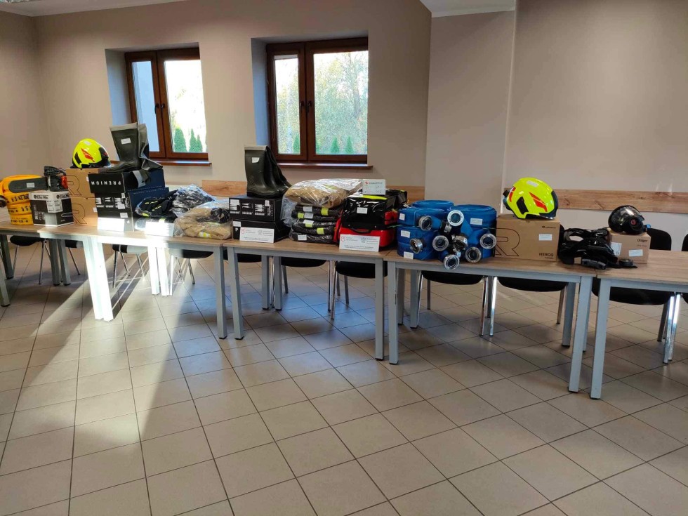 Gmina Nowy Dwór. OSP otrzymały sprzęt ratowniczy.