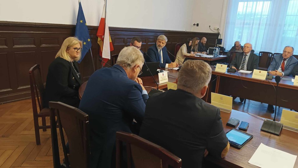 Marlena Szczepańska Skarbnik Powiatu Malborskiego odwołana! Zastąpiła ją Joanna Gołębiewska. Zobacz wideo - 09.11.2023