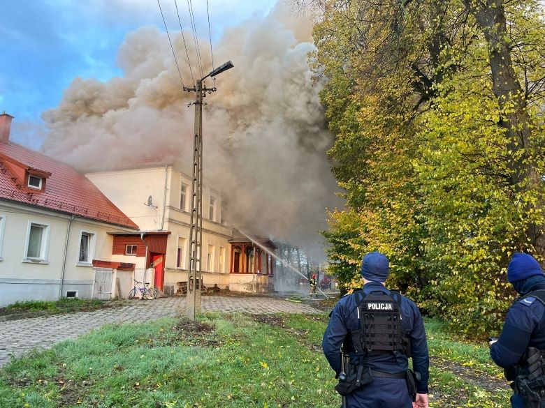 Powiat sztumski. Śmierć w płomieniach – jedna osoba zginęła w pożarze budynku w Cygusach.