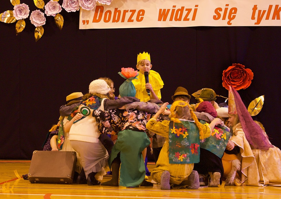 Malbork. Przyjaźń niejedno ma imię – święto teatru w Specjalnym Ośrodku Szkolno – Wychowawczym.