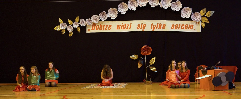 Malbork. Przyjaźń niejedno ma imię – święto teatru w Specjalnym Ośrodku Szkolno – Wychowawczym.