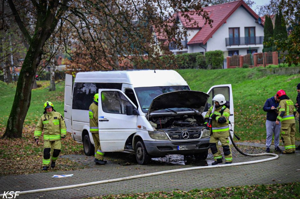 Pożar autobusu w Nowym Stawie – tygodniowy raport malborskich służb mundurowych.