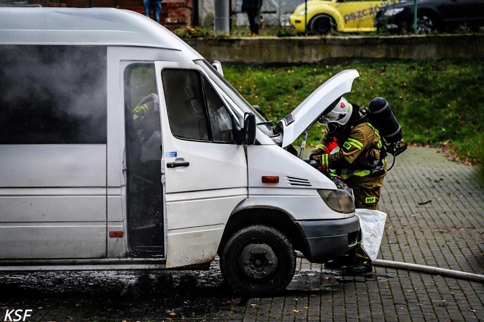 Pożar autobusu w Nowym Stawie – tygodniowy raport malborskich służb mundurowych.
