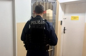 Sztum. Przyszedł do komendy policji dowiedzieć się, czy jest poszukiwany.