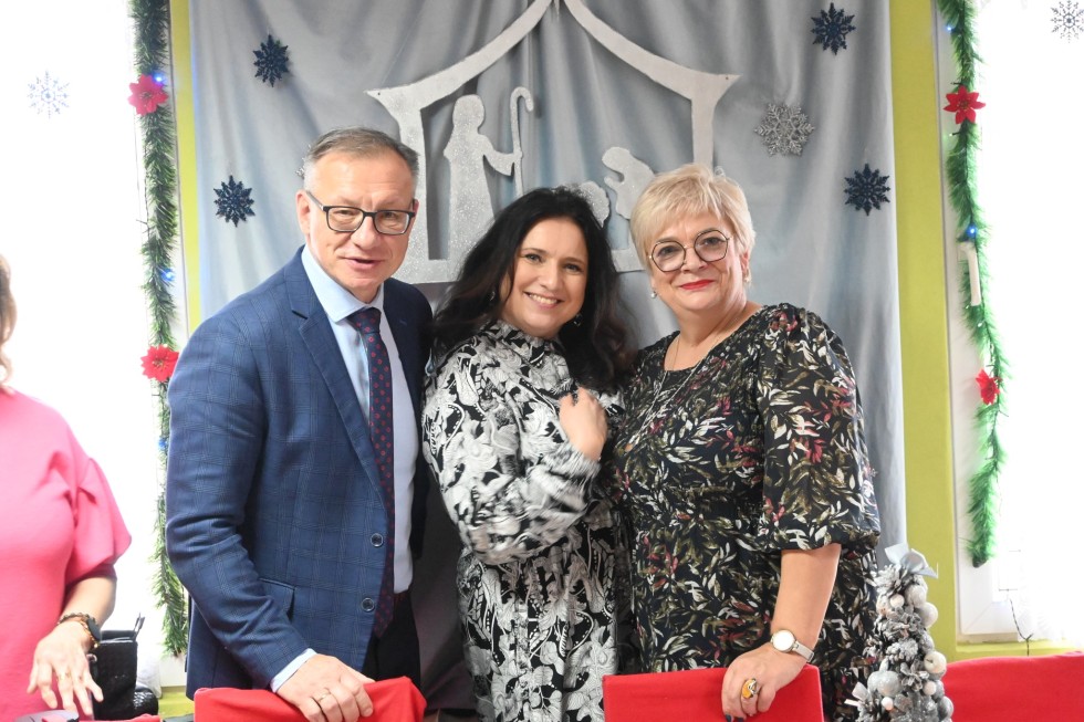Powiat nowodworski. Spotkanie opłatkowe w Warsztatach Terapii Zajęciowej w Marzęcinie.