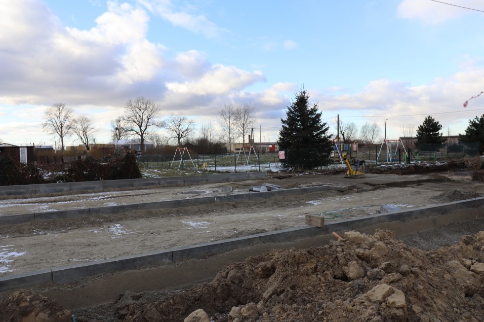 Gmina Nowy Staw. Trwa przebudowa infrastruktury drogowej na osiedlu w Lipince.