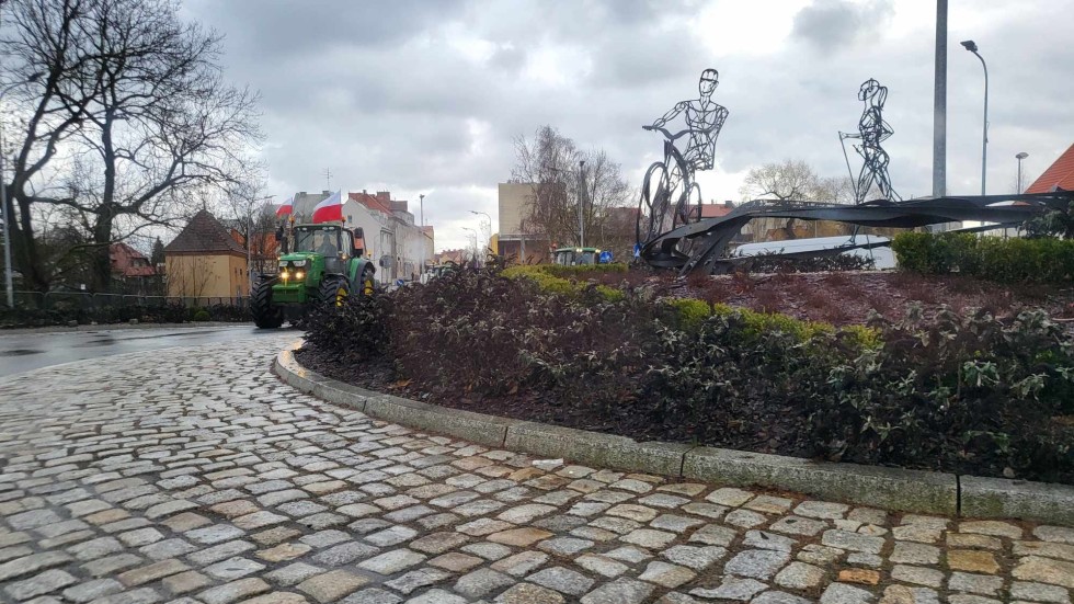 Ogólnoeuropejski Protest Rolników - tak było na DK22 w miejscowości Kończewice. Wideo i zdjęcia