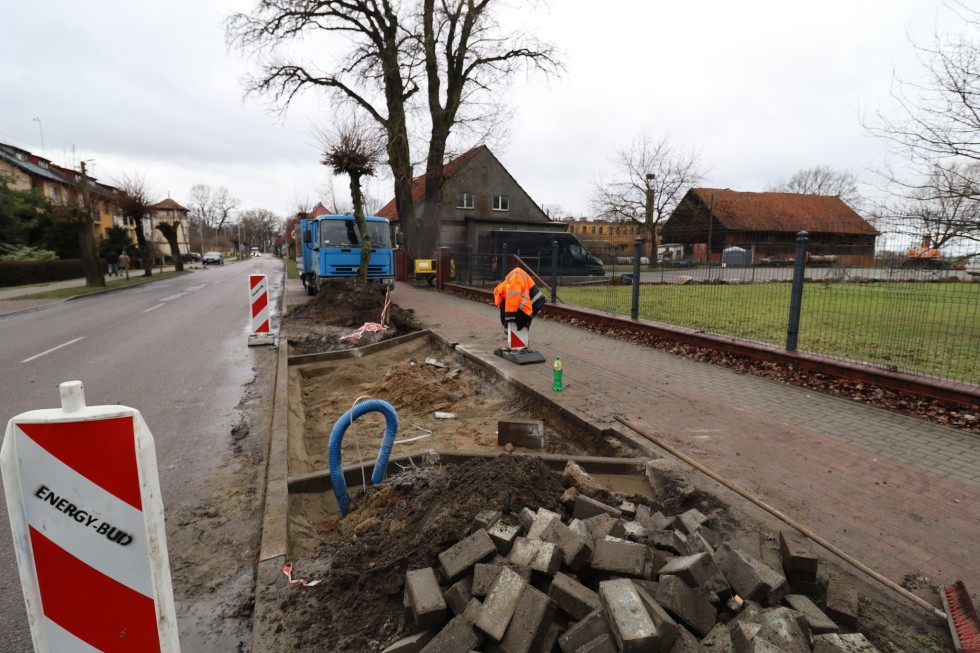 Nowy Staw. Będzie bezpieczniej – ruszyła przebudowa przejść dla pieszych.