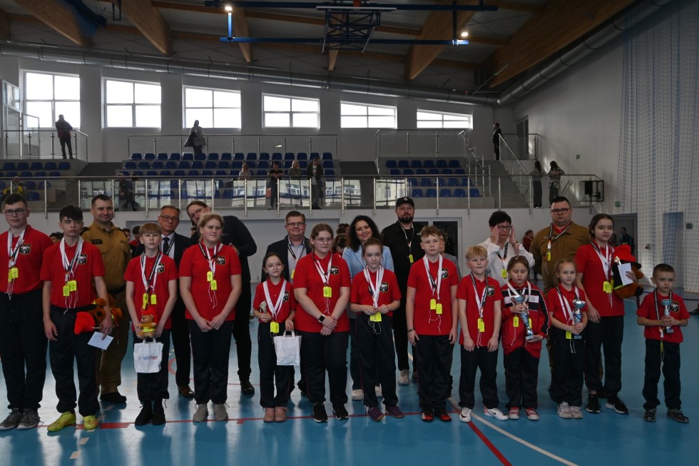 Powiat nowodworski. Za nami I Halowe Dziecięce Zawody Sportowo-Pożarnicze – poznajcie zwycięzców.