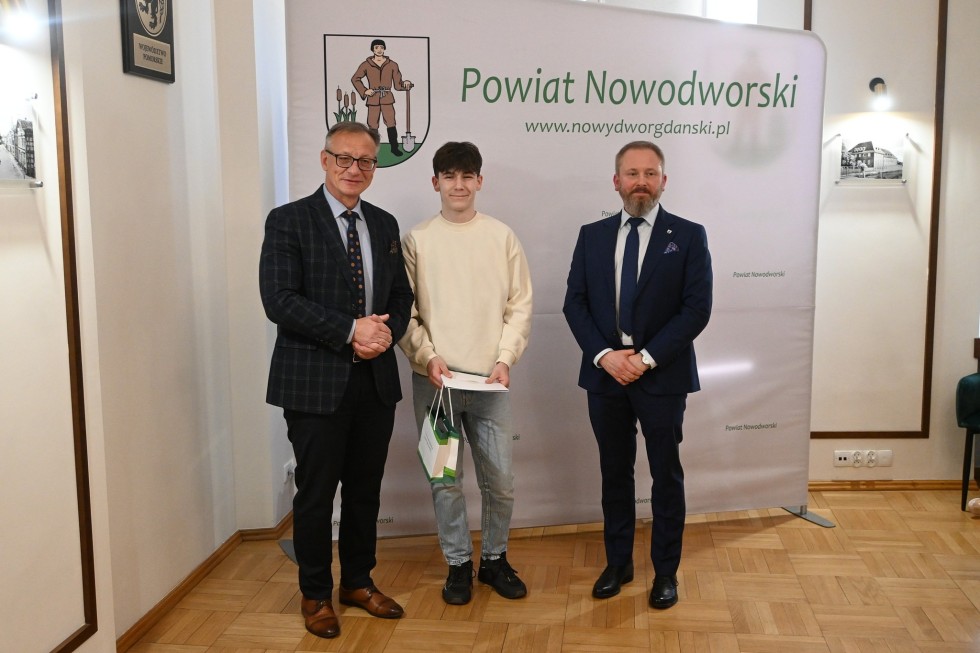 Nowy Dwór Gdański. Wręczono nagrody dla najlepszych sportowców powiatu.