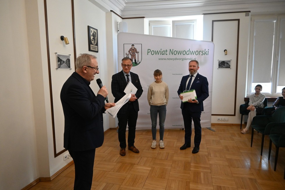 Nowy Dwór Gdański. Wręczono nagrody dla najlepszych sportowców powiatu.