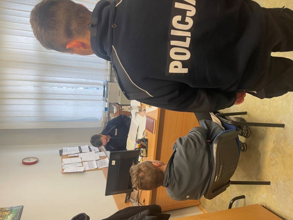 Powiat sztumski. Ukradł perfumy za ponad 3,5 tys. zł.