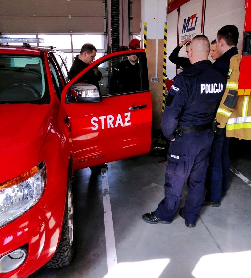 Malbork. Policjanci szkolili się z RNZ – reagowania na niestandardowe zachowania osób.