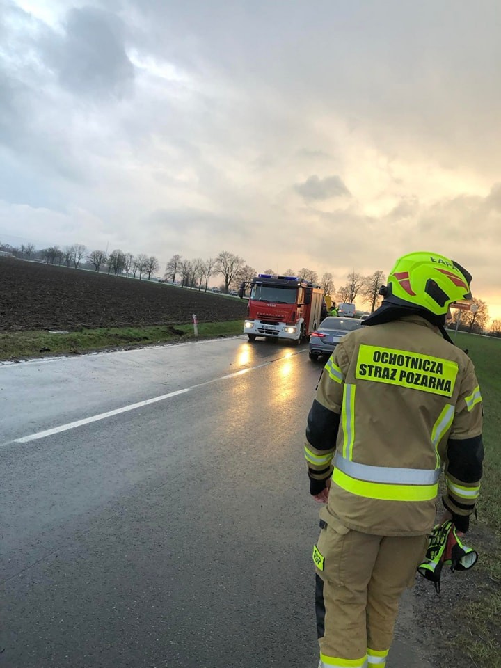 Kolizje drogowe oraz pożary traw, pustostanów i kuchni – raport malborskich służb mundurowych.