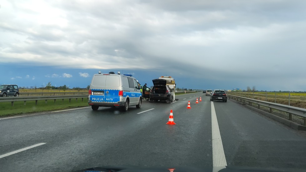 Karambol na trasie S7. Zderzyło się sześć samochodów w pobliżu Nowego Dworu Gdańskiego - 19.04.2024 - wideo i zdjęcia