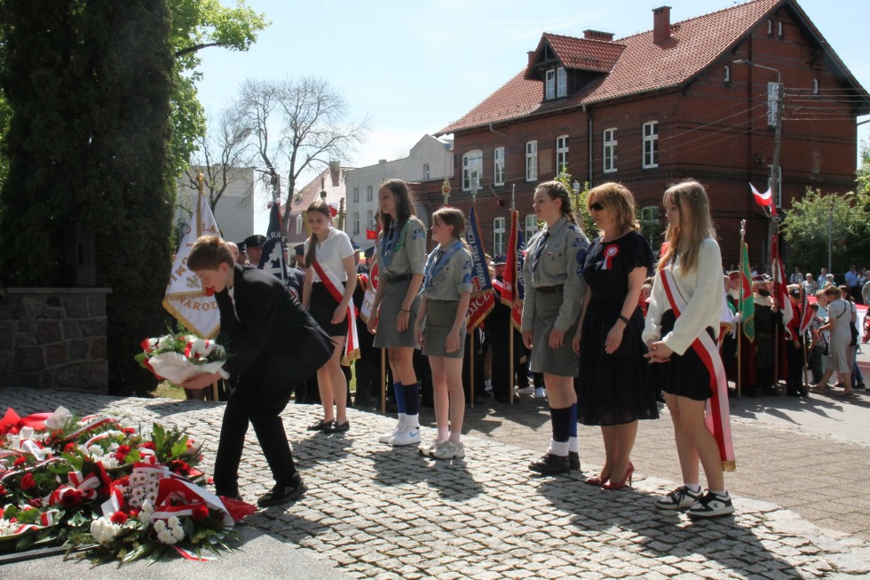 Sztum. Obchody 233. rocznicy uchwalenia Konstytucji 3 Maja.