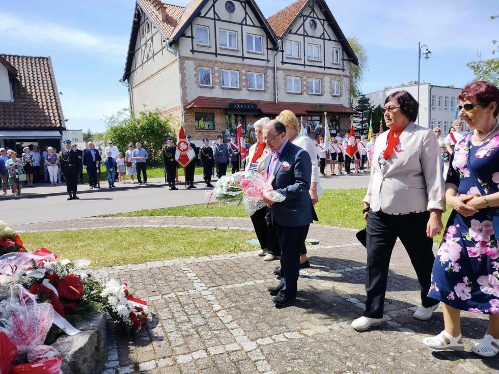 Nowy Dwór Gdański. 233. rocznica uchwalenia Konstytucji 3 Maja.