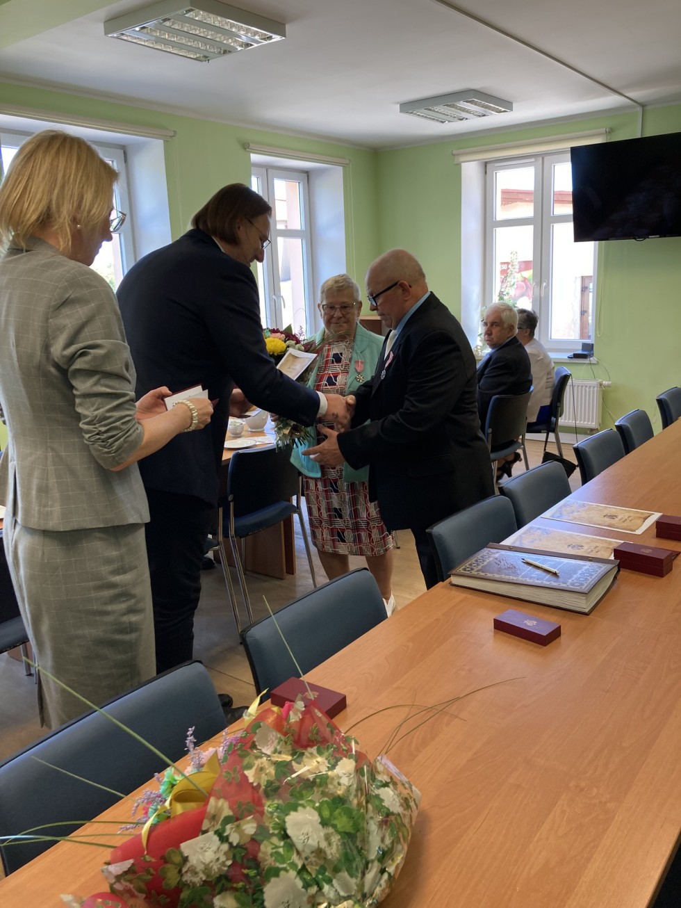 Gmina Sztutowo. Wręczono Medale za Długoletnie Pożycie Małżeńskie.