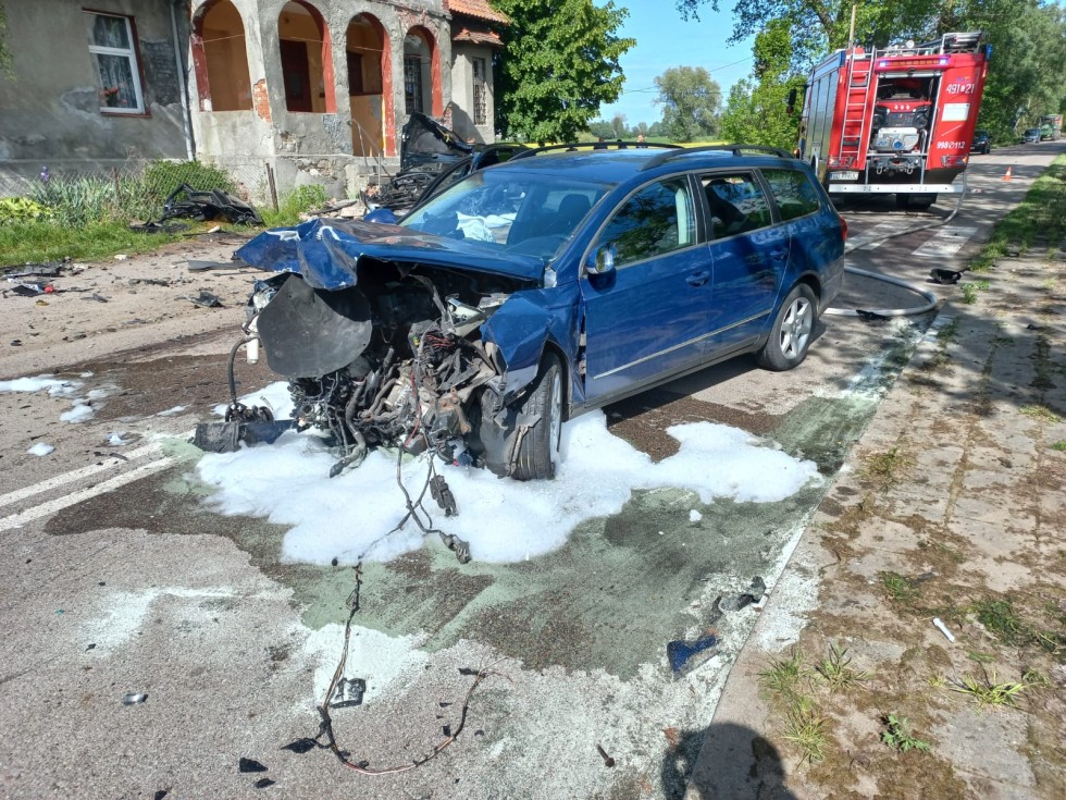 Powiat nowodworski. Wymusiła pierwszeństwo i spowodowała wypadek w Starocinie – dwie osoby trafiły do szpitala.