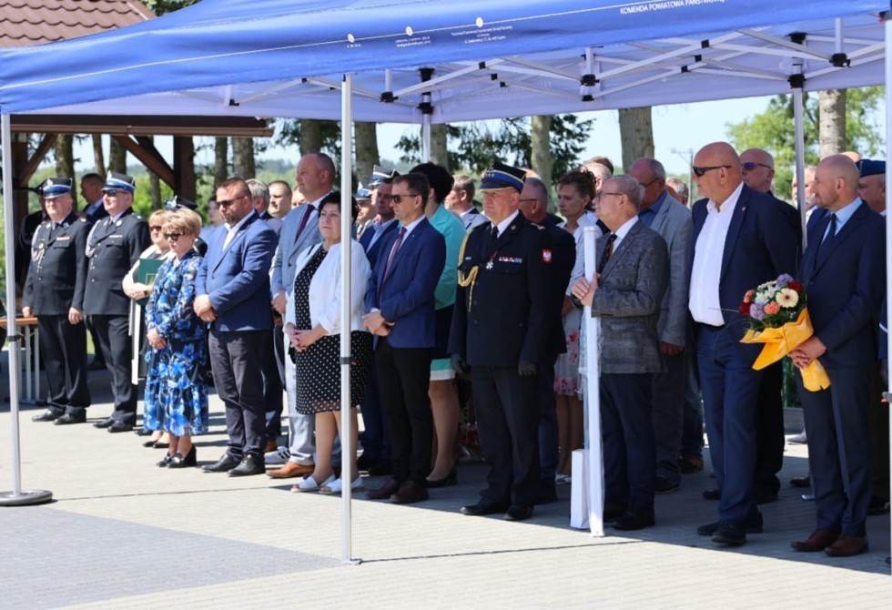 Powiat sztumski. Dzień Strażaka i przekazanie nowych wozów dla OSP Mikołajki Pomorskie i OSP Stary Targ.
