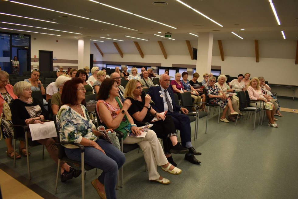 Malbork. Debata społeczna o bezpieczeństwie seniorów.