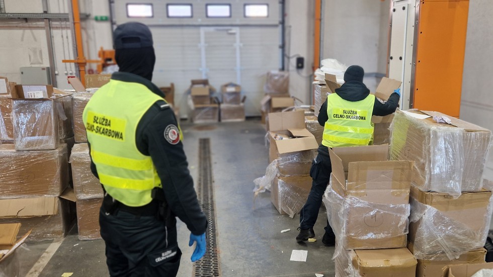 KAS zatrzymała nielegalne środki farmaceutyczne warte blisko 35 mln zł.