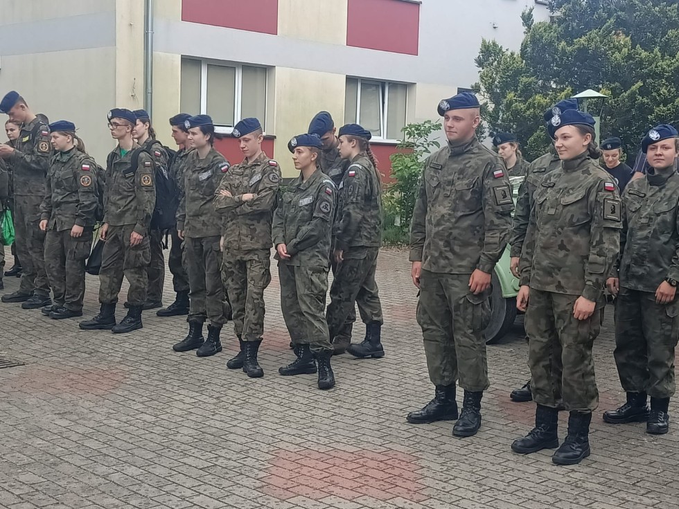 Uczniowie Zespołu Szkół w Dzierzgoniu Mistrzami Kociewskich Zawodów Sportowo – Obronnych w Skórczu.