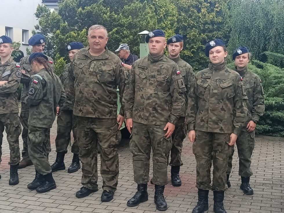 Uczniowie Zespołu Szkół w Dzierzgoniu Mistrzami Kociewskich Zawodów Sportowo – Obronnych w Skórczu.