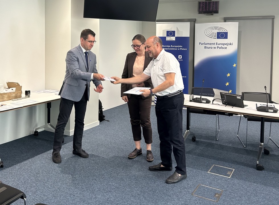 Malbork. Technikum nr 3 kolejny raz Szkołą-Ambasadorem Parlamentu Europejskiego.