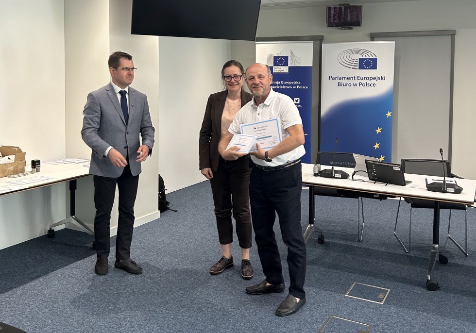 Malbork. Technikum nr 3 kolejny raz Szkołą-Ambasadorem Parlamentu Europejskiego.
