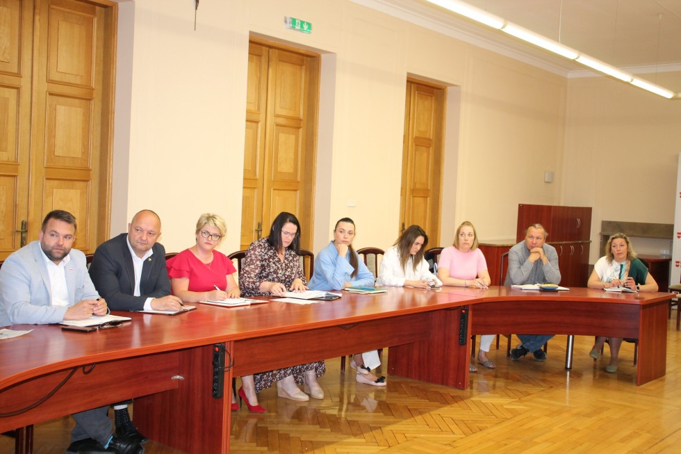 Sztum. Powiatowy Zespół Zarządzania Kryzysowego o walce z ASF i nielegalnymi wysypiskami.
