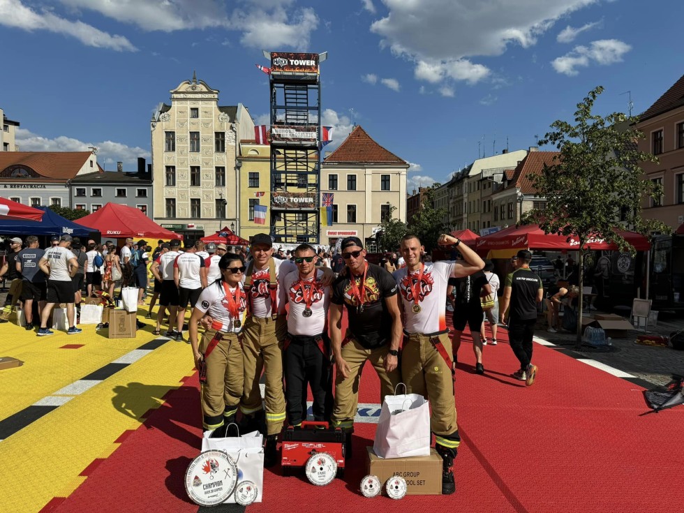 Sztum. Mł. kpt. Piotr Spiżewski srebrnym medalistą Mistrzostw Polski i Europy FireFit.
