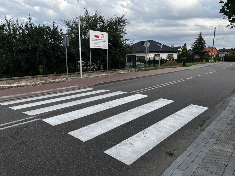 Nowy Staw. Nowe przejścia dla pieszych.
