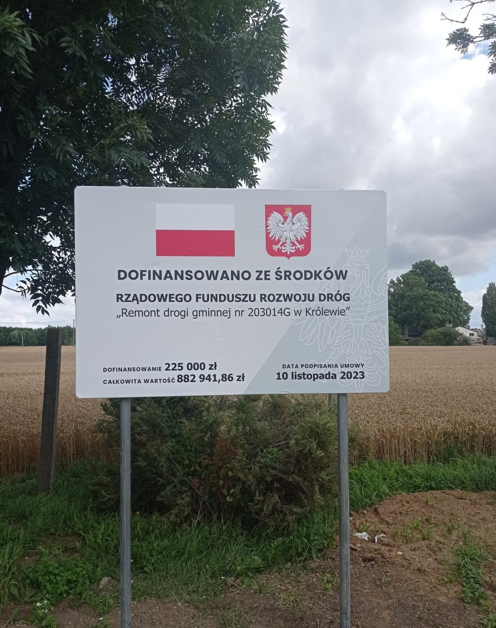 Koniec remontu drogi gminnej w Królewie.