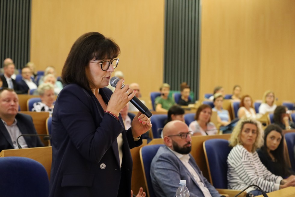 Aktywny Rodzic i Aktywny Maluch – spotkanie wiceminister i wojewody pomorskiej z samorządowcami.