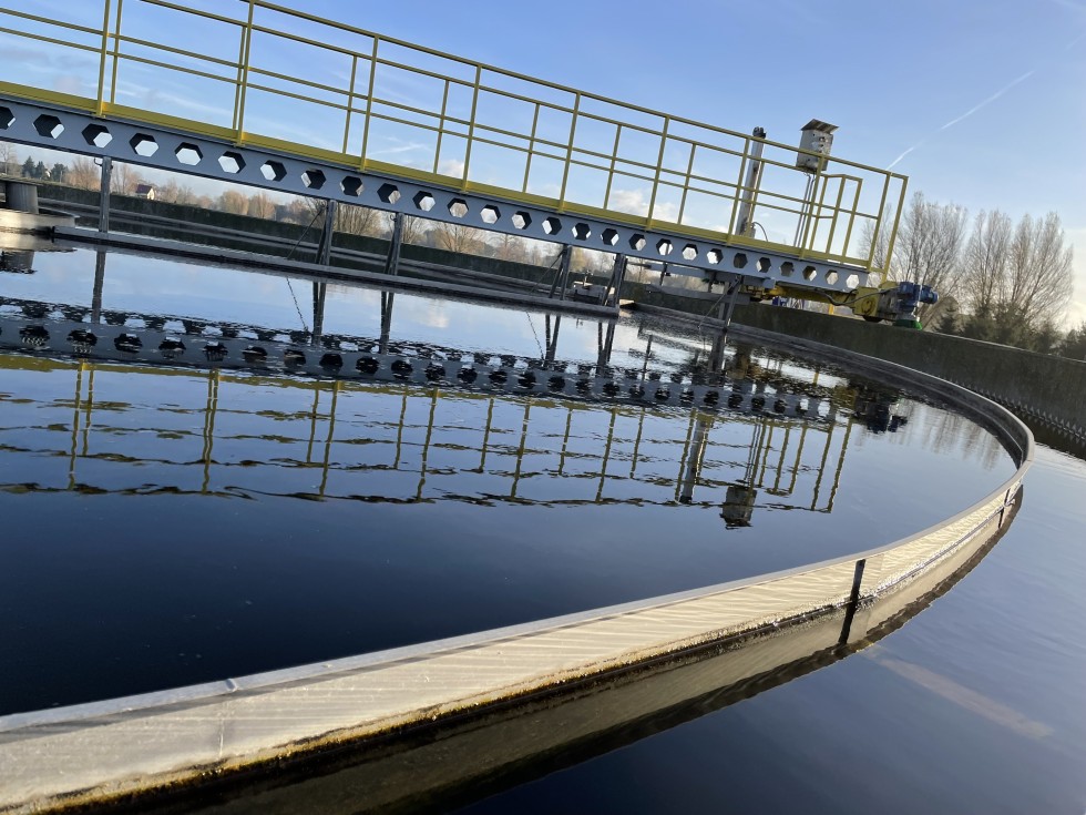 Nowy Dwór Gdański. Będzie modernizacja oczyszczalni ścieków – spółka otrzyma dofinansowanie.