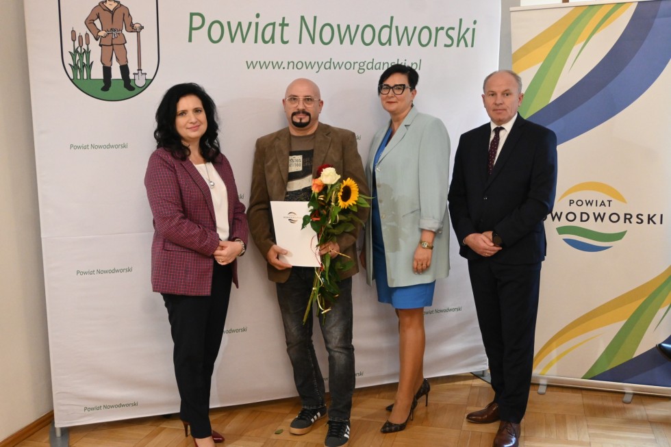Nowy Dwór Gdański. Dzień Edukacji Narodowej i nagrody dla nauczycieli.