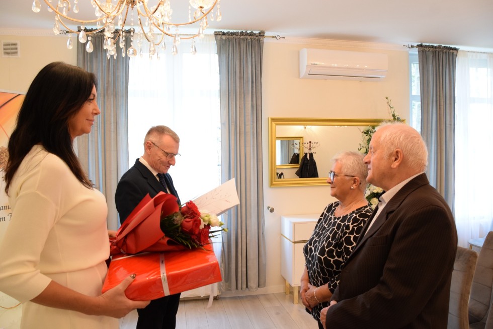 Nowy Dwór Gdański. Złote Gody państwa Elżbiety i Jana Uryć.