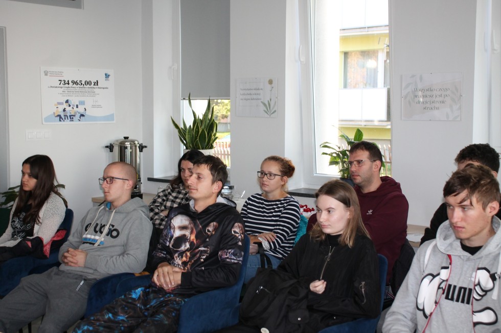 Dzierzgoń. Media społecznościowe i prawa autorskie – spotkanie z radcą prawnym w ESSA.