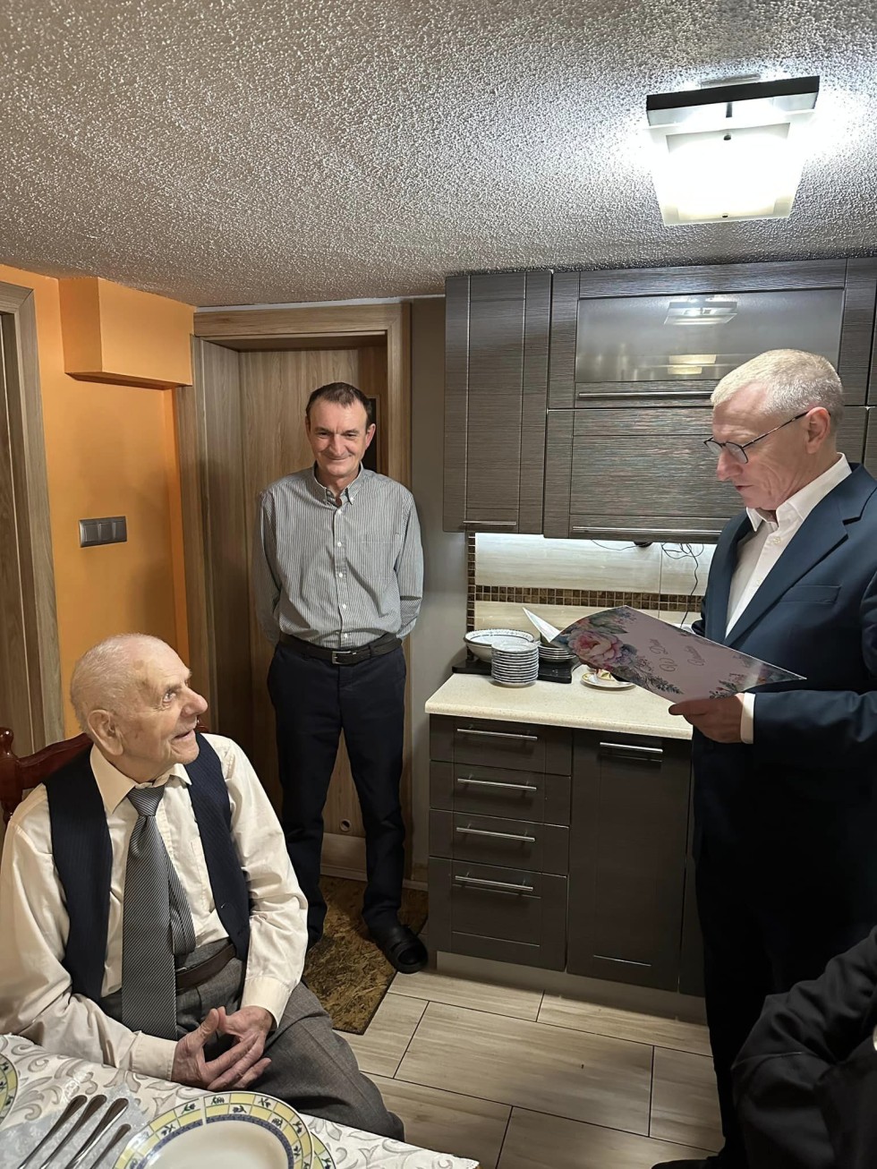 Gmina Nowy Dwór Gdański. 98. urodziny Stanisława Wróbla.