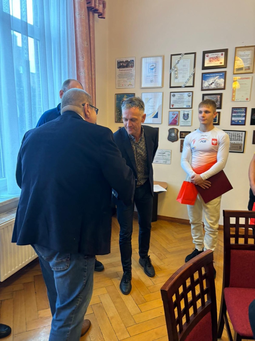 Malbork. Podziękowania i gratulacje dla złotych medalistów z Młodzieżowego Ośrodka Wychowawczego.