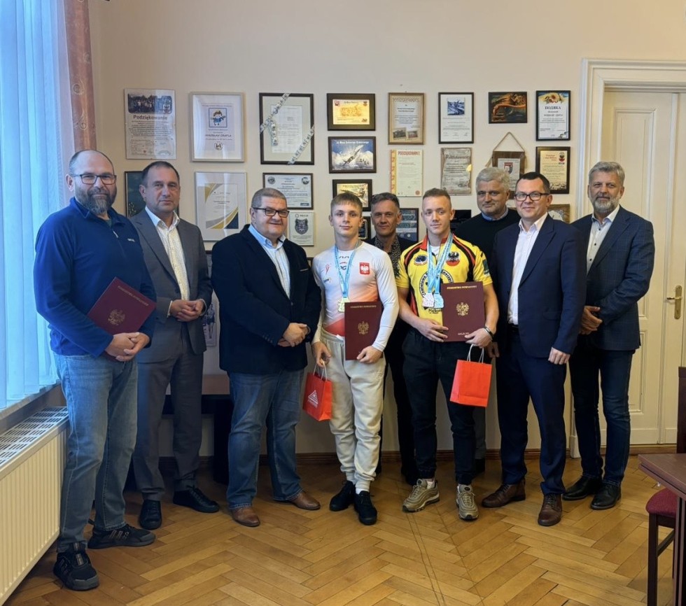 Malbork. Podziękowania i gratulacje dla złotych medalistów z Młodzieżowego Ośrodka Wychowawczego.