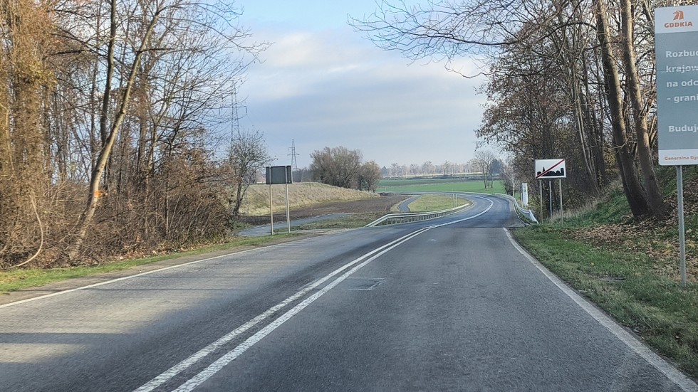 Przebudowa drogi krajowej nr 22 w powiecie malborskim. Tak obecnie wygląda odcinek między Malborkiem a Starym Polem - listopad 2024. Wideo i zdjęcia
