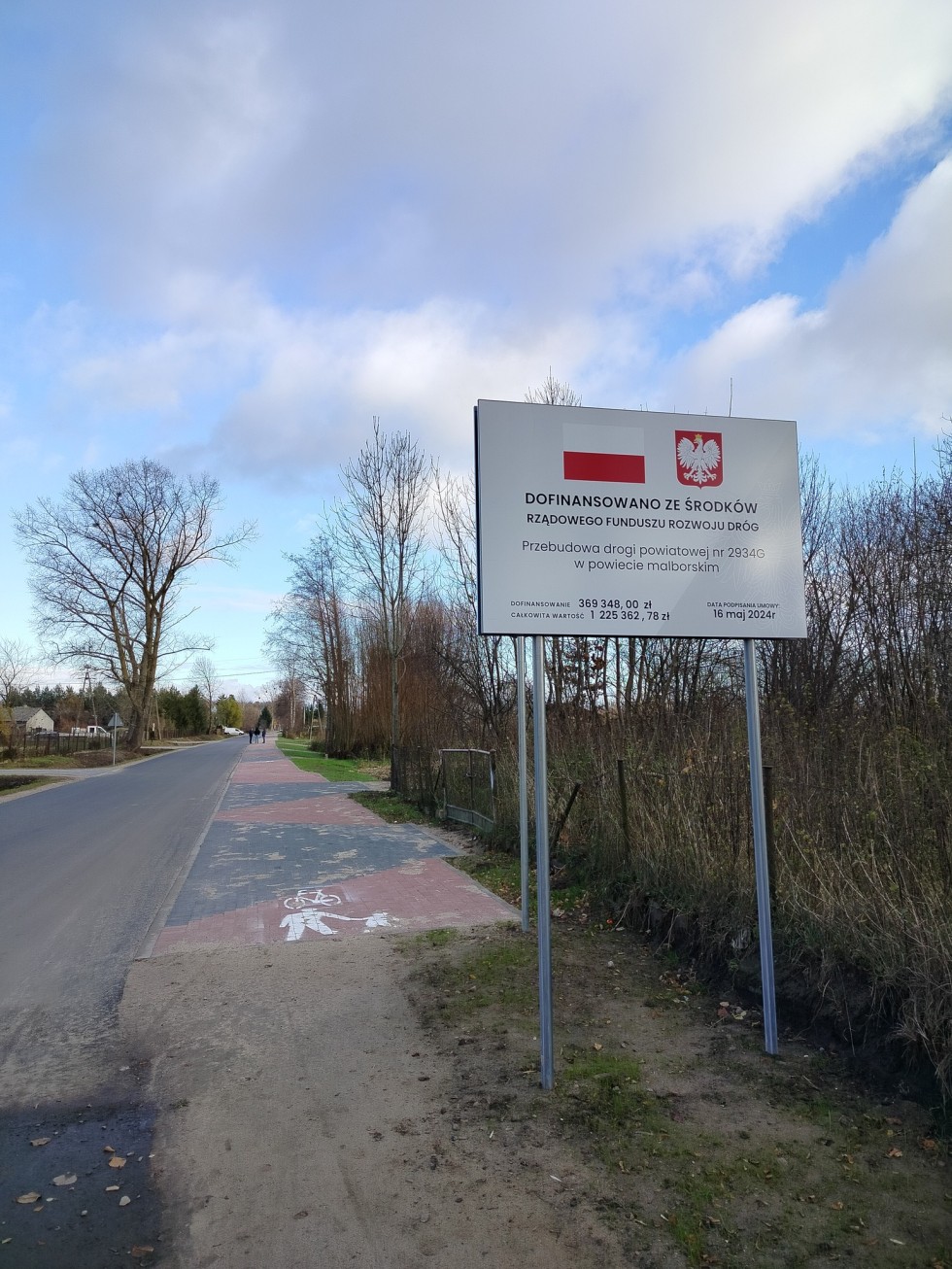 Powiat malborski. Końcowy odbiór przebudowy drogi w Ząbrowie.