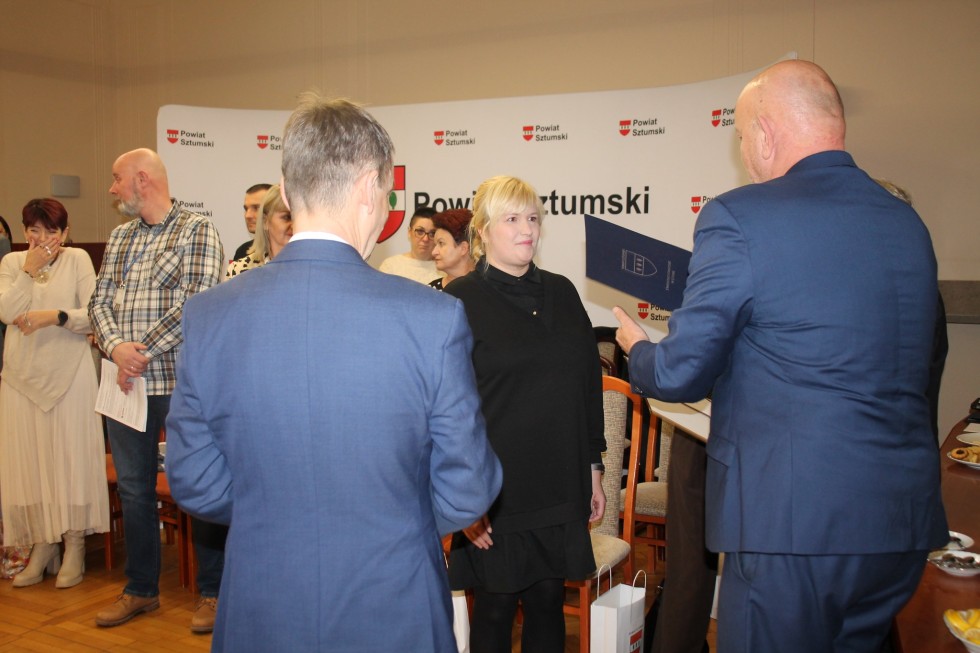 Sztum. Uroczyste wręczenie aktu nadania stopnia nauczyciela mianowanego.