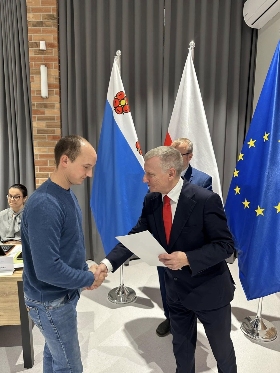 Wręczenie zaświadczeń dla nowych sołtysów Gminy Nowy Dwór Gdański.