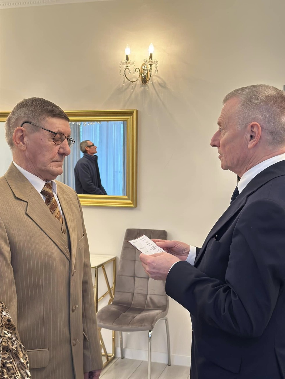 Nowy Dwór Gdański. Jubileusz 50-lecia pożycia małżeńskiego państwa Stanisławy i Henryka Mocarskich.
