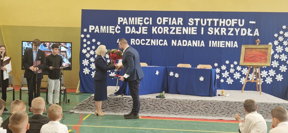 Sztutowo. 40. rocznica nadania imienia Szkole Podstawowej.