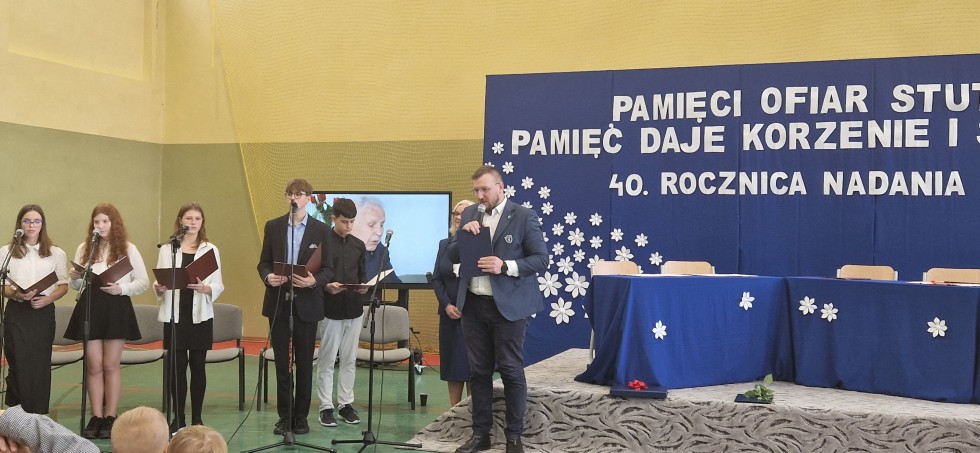 Sztutowo. 40. rocznica nadania imienia Szkole Podstawowej.