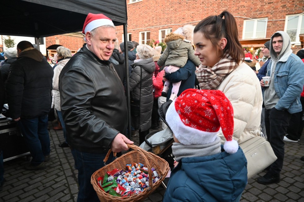 Tak bawili się mieszkańcy podczas Wigilii Powiatowej w Nowym Dworze Gdańskim. Zdjęcia